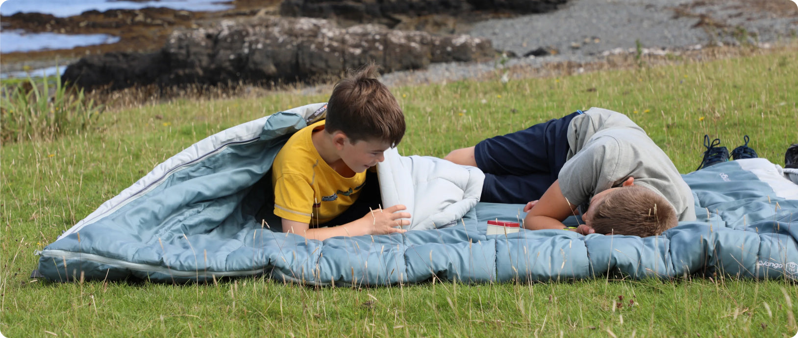 Luchtbed, slaapmat of veldbed: waar slaap je het beste op de camping?