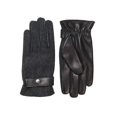 Zwarte herenleren handschoenen met tweed bovenkant en riempje, winteraccessoires geïsoleerd op wit