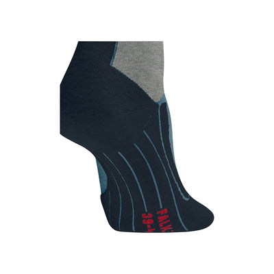 Donkerblauwe sneakersok met grijze hiel en tenen en decoratieve strepen