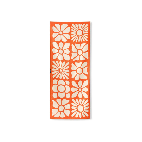Nomadix Original Towel Big Flowers