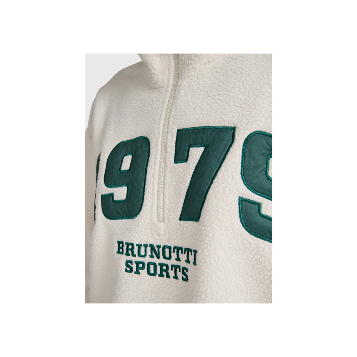 Beige fleece vest met groene cijfers 979 en Brunotti Sports opdruk, close-up van ritssluiting en logo