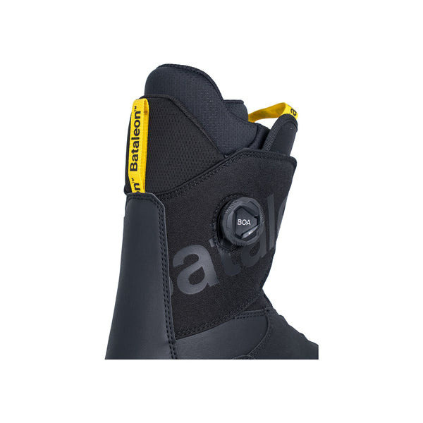 Burton snowboardboot met BOA draaisluiting en gele accenten - close-up van sluitsysteem