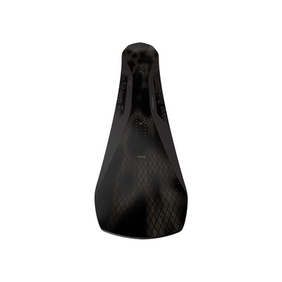 Zwart fietszadel met geperforeerd patroon en ergonomisch ontwerp voor optimaal comfort