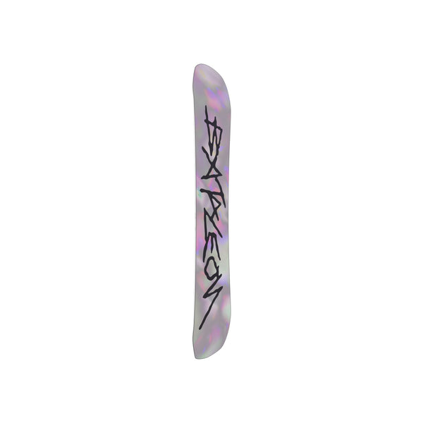 Roze snowboard met 'ENERGY' tekst op witte achtergrond - bovenaanzicht