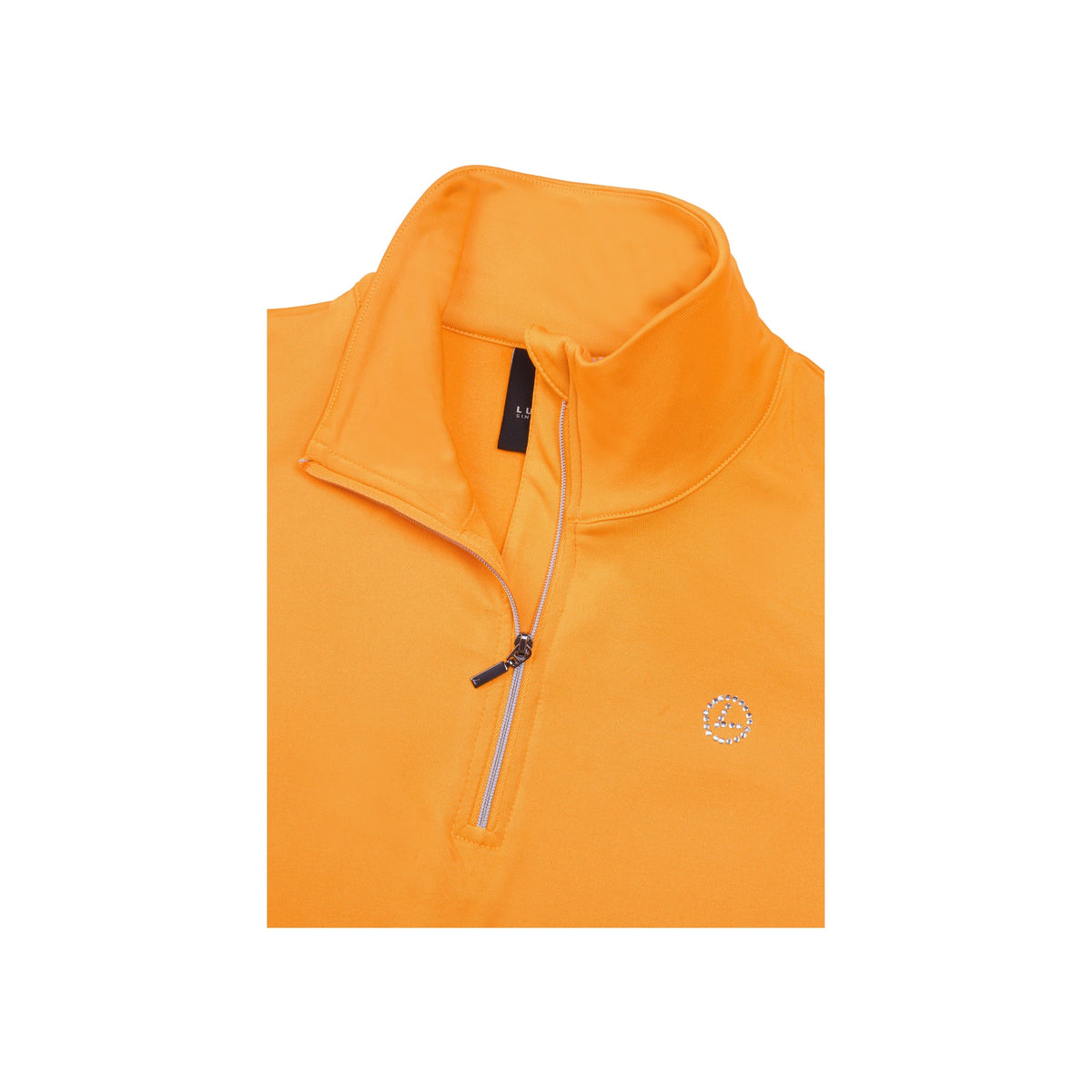 Oranje fleece trui met korte rits en opstaande kraag, detail van logo op borst