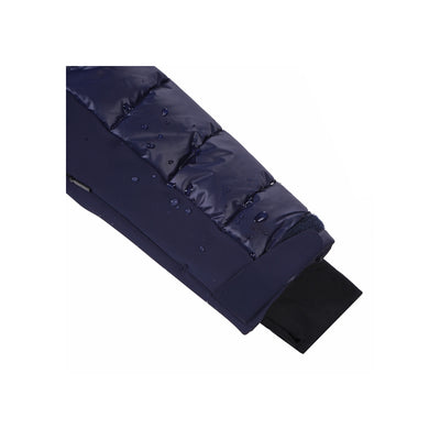 Donkerblauwe gewatteerde mouwedetail met elastische boord en waterafstotende afwerking