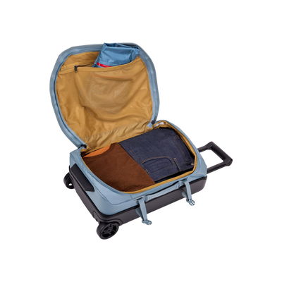 Thule Chasm Carry on 55cm/22in - Pond