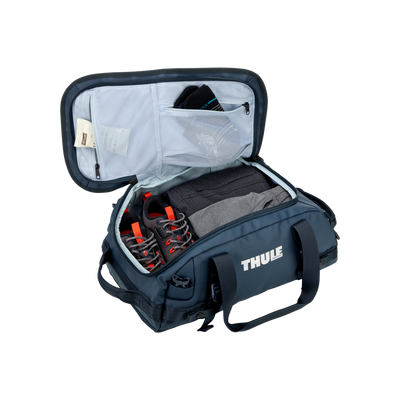 Thule Chasm Recycled Duffel 30L - Darkest Blue