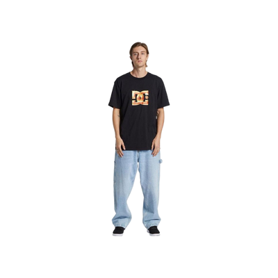 DC Shoes Worker