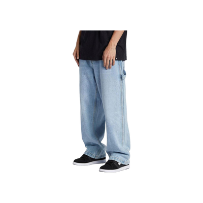 DC Shoes Worker