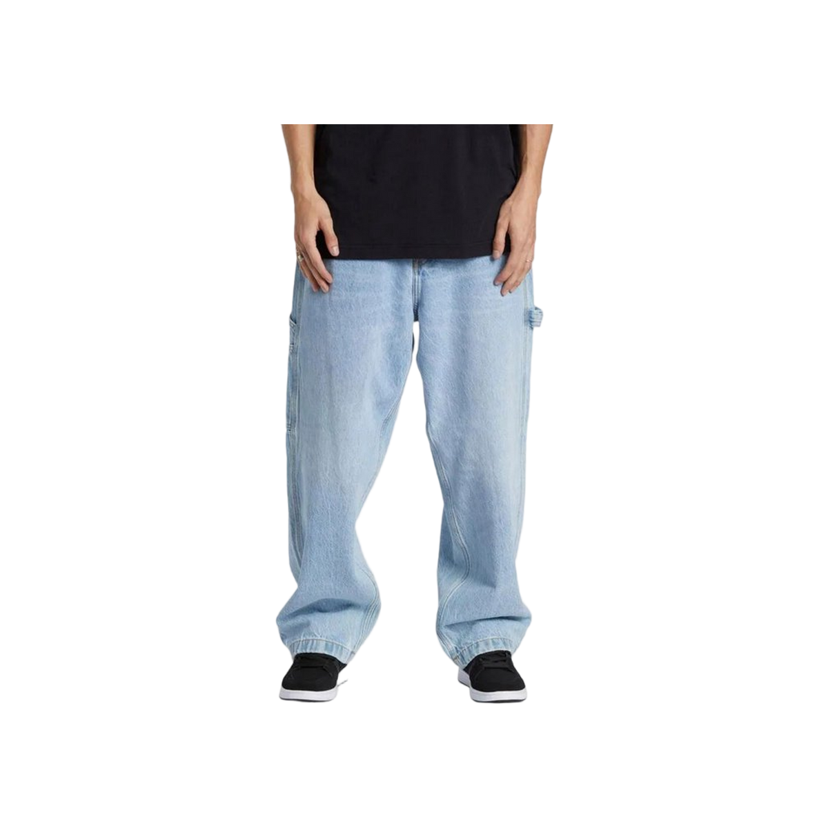 DC Shoes Worker