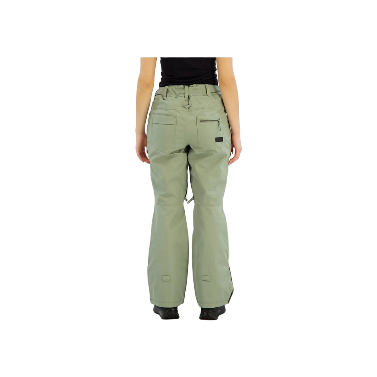 Roxy Nadia Pant