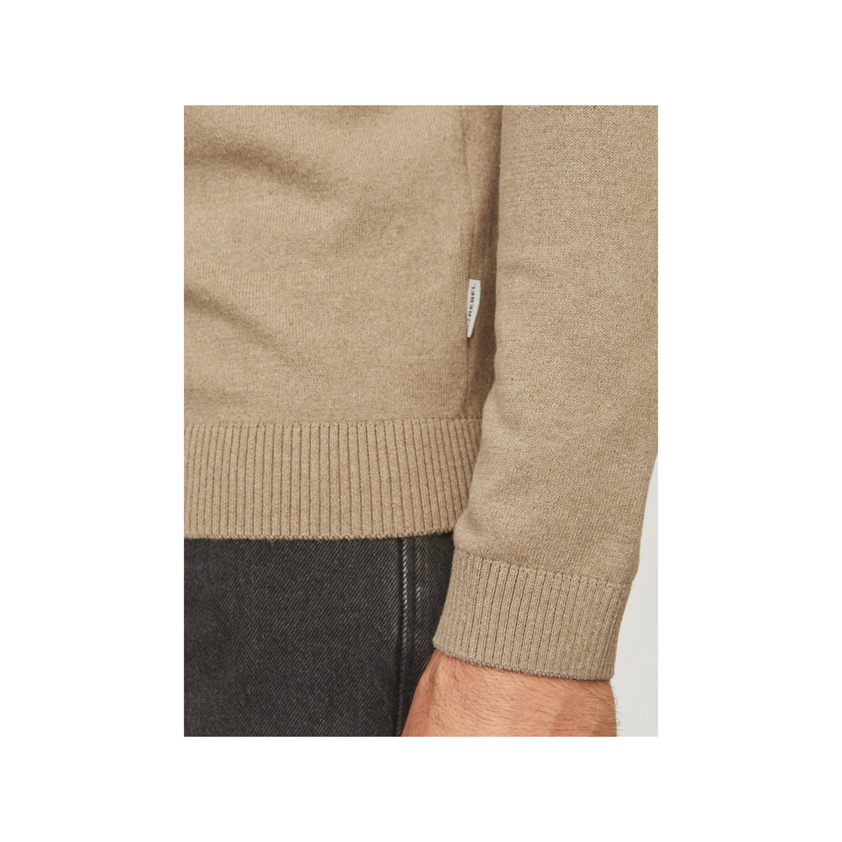 JJ Rebel Jrebcallum Knit Crew Neck