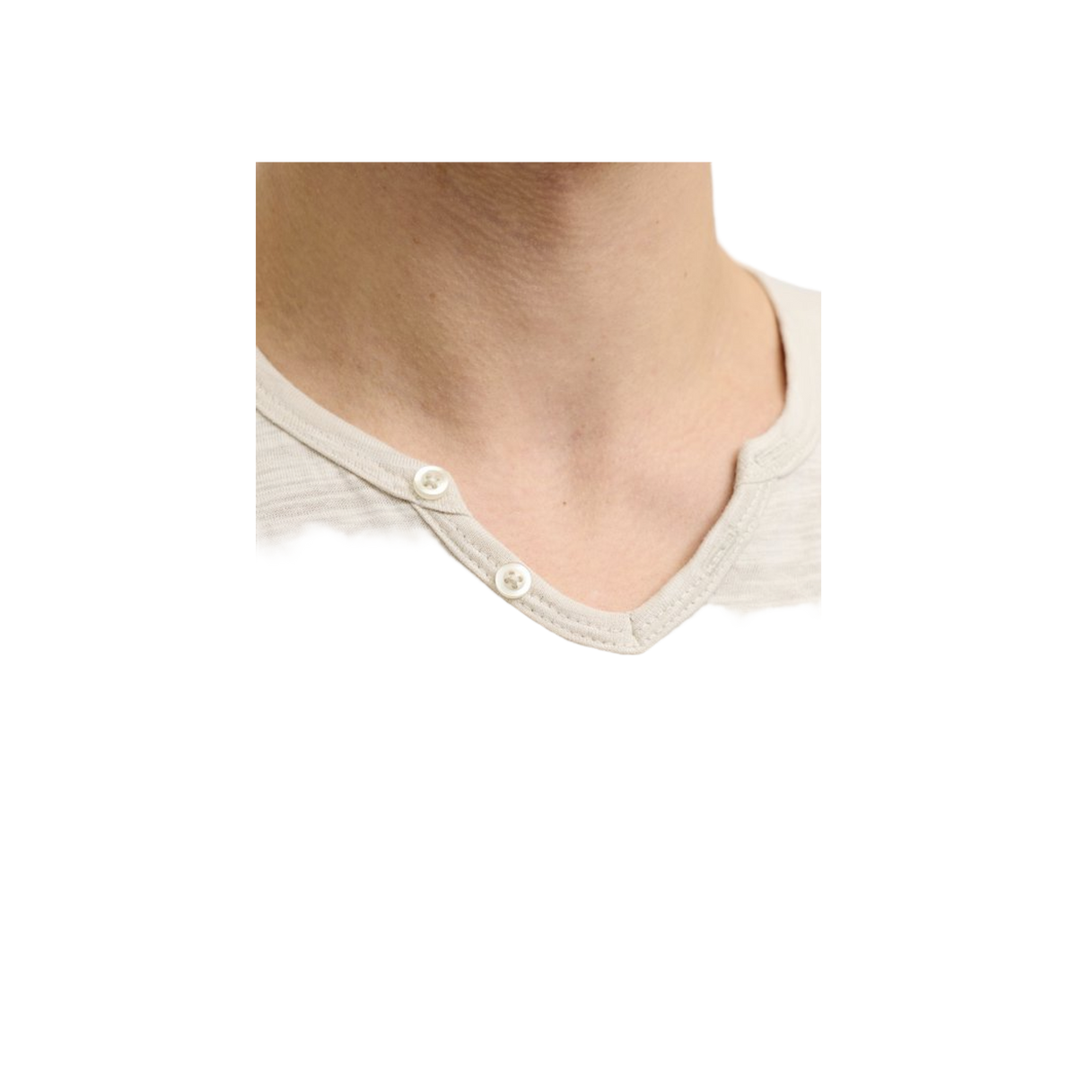JJ Rebel Jrebwindom Split Neck Ss Tee