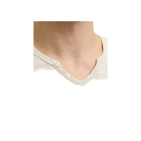 JJ Rebel Jrebwindom Split Neck Ss Tee