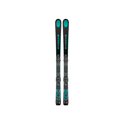 Zwarte en turquoise ski's met bindingen, zijaanzicht van alpineskiset voor wintersport