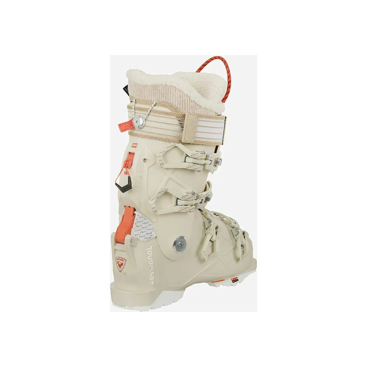 Witte ski-boot met oranje accenten en gespen, zijaanzicht op witte achtergrond