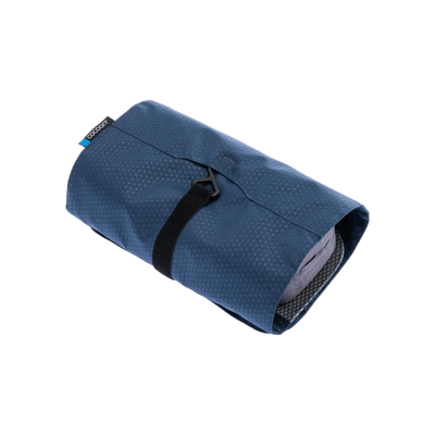 Cocoon Hanging Toiletry Kit Minimalist Light
