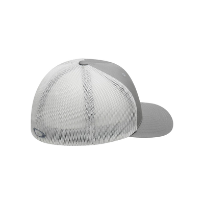 Oakley Golf Cresting Trucker