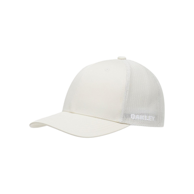 Oakley Golf Cresting Trucker