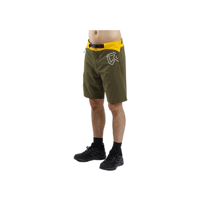 SCARLET RUNNER BERMUDA MAN PANT