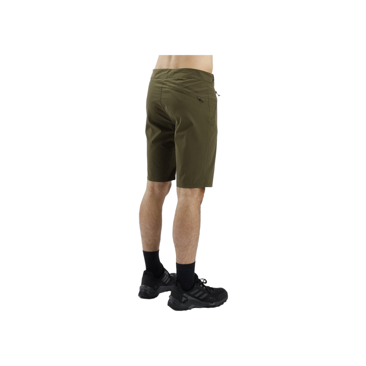RE. WONDER LAKE BERMUDA MAN PANT