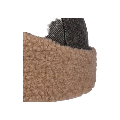 Barts Monzonite Cap