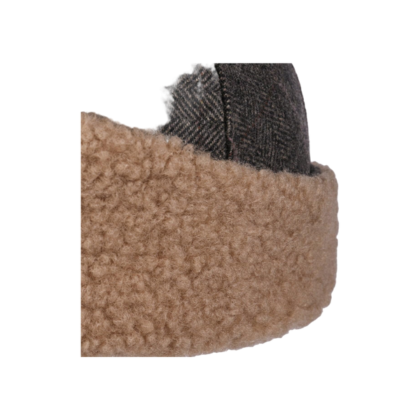 Barts Monzonite Cap