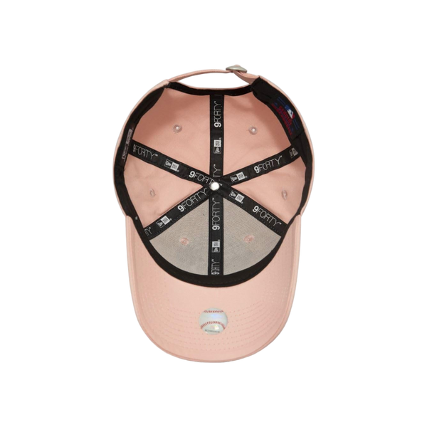 New Era Female League Essential 9Forty® New York Yankees Plum