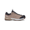 Bever Mountain beige wandelschoenen met zwarte details en geprofileerde zool voor outdoor activiteiten