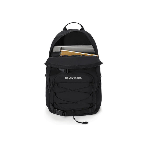 Dakine rugzak zwart met laptopvak geopend, toont opbergvakken en laptop sleeve voor school of werk