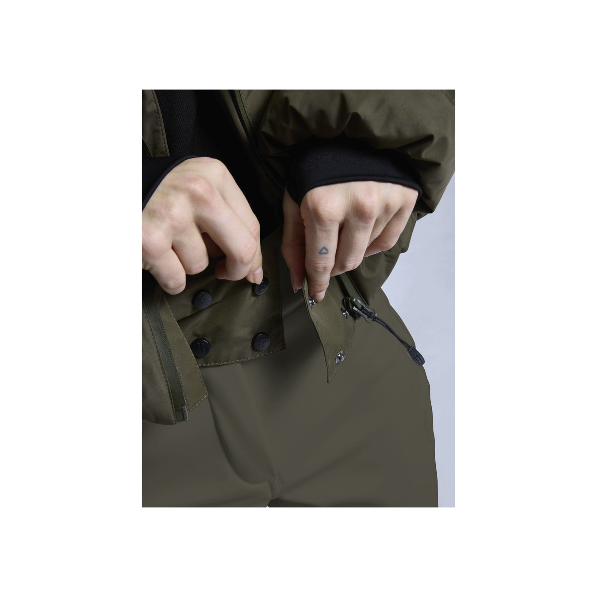 Poederbaas Vorax Jacket Women — Olive Green
